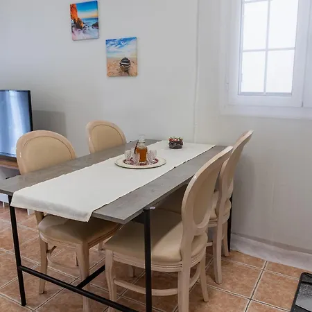 Holiday home Kostas Casa